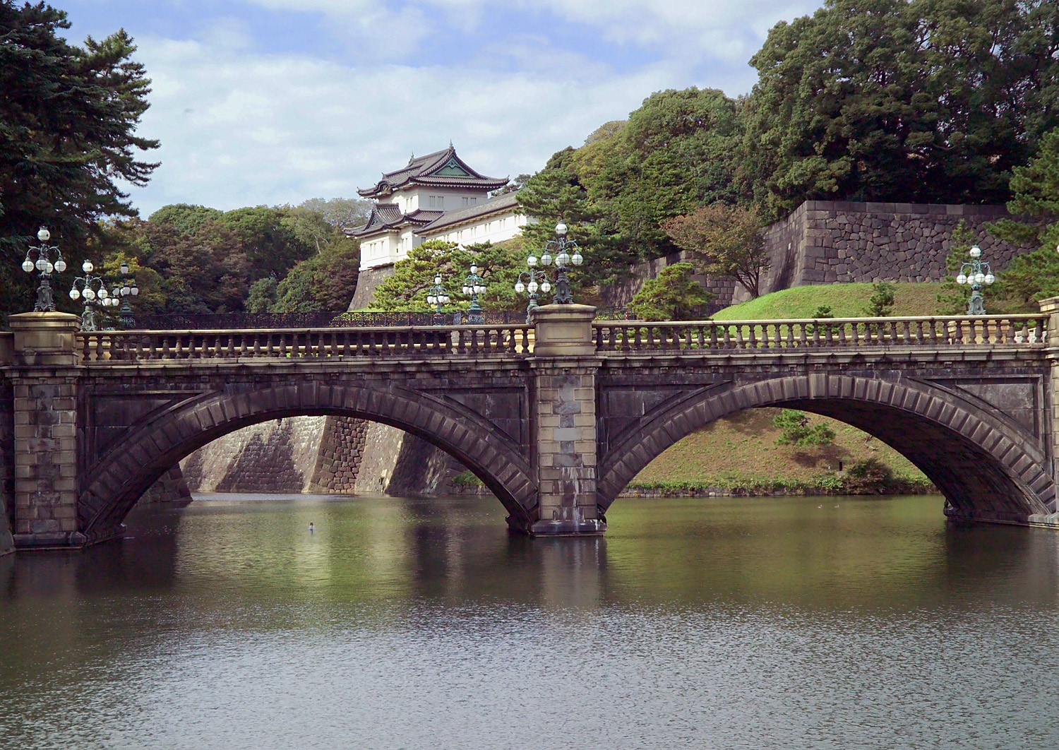 Imperial_Palace